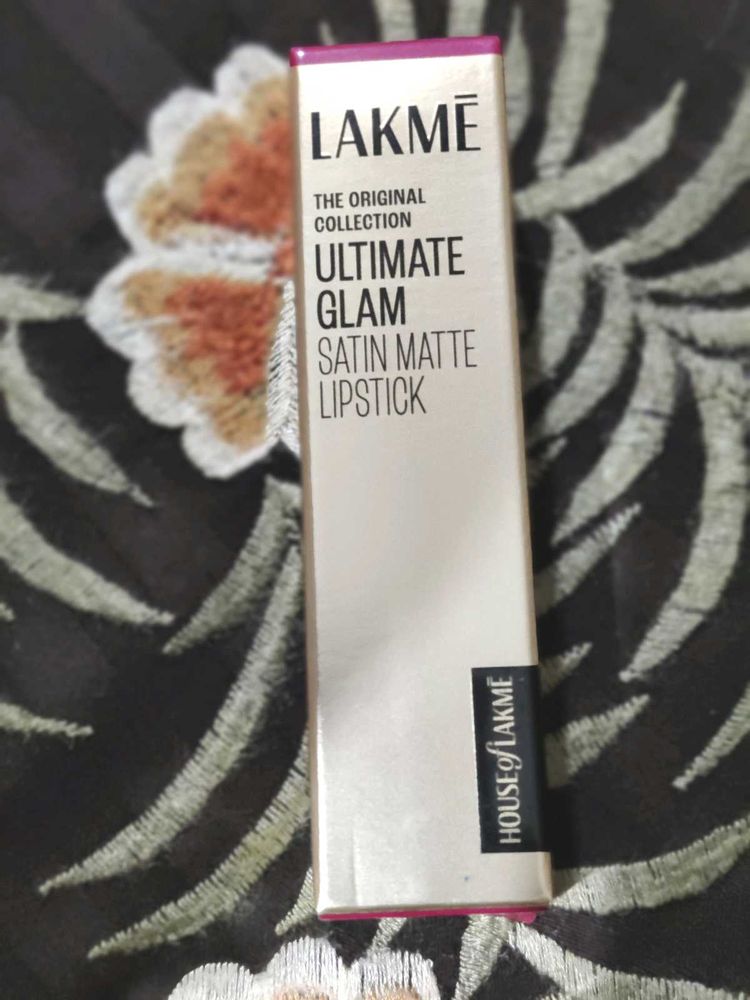 Lakme Ultimate Glam Lipstick