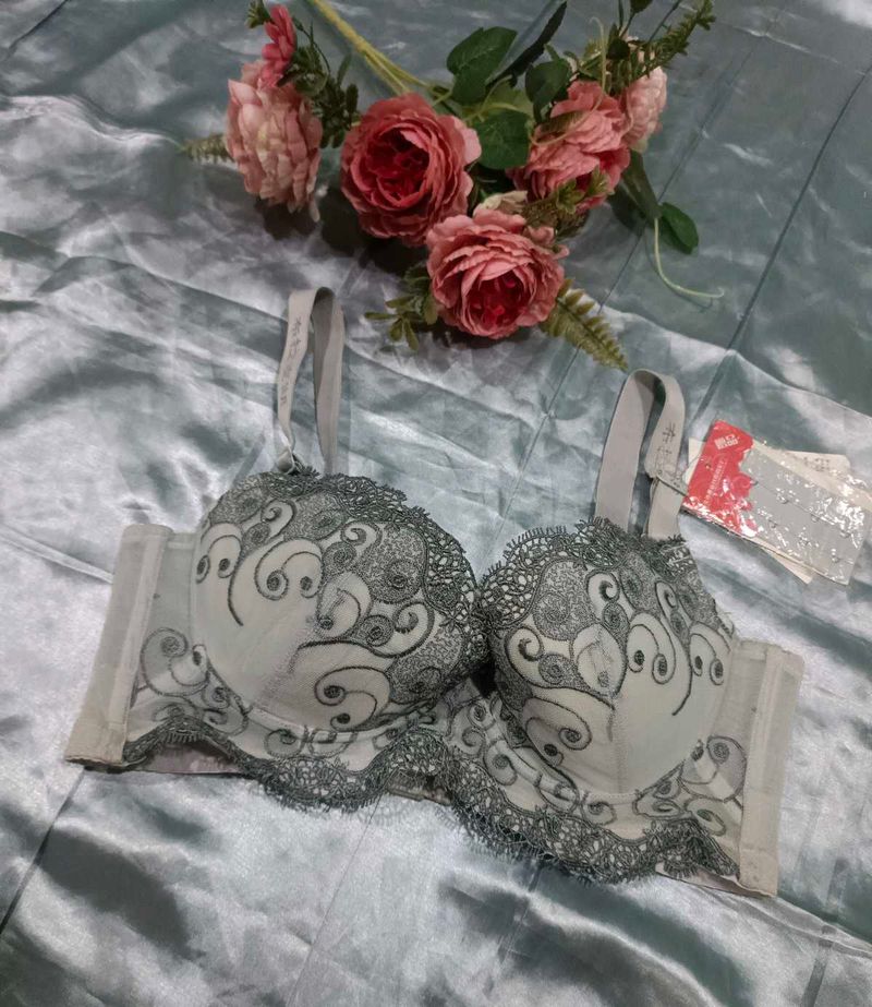 Elegant Lace Bra