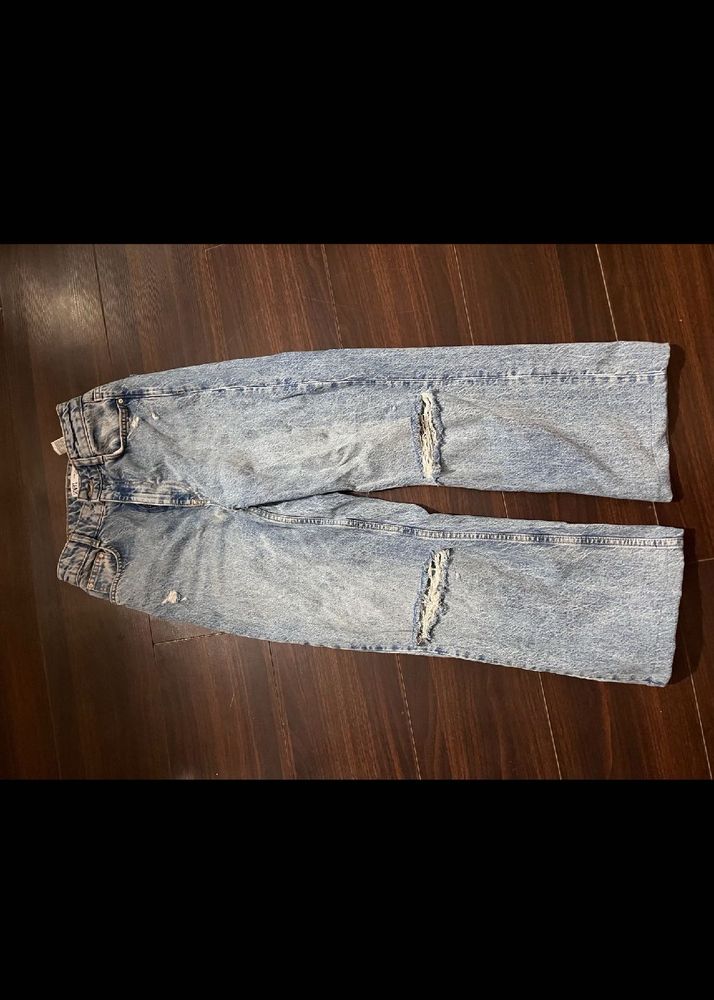 Combo: Zara and Hnm jeans