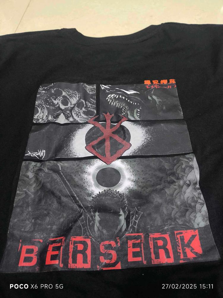 BERSERK THIFRTED TSHIRT