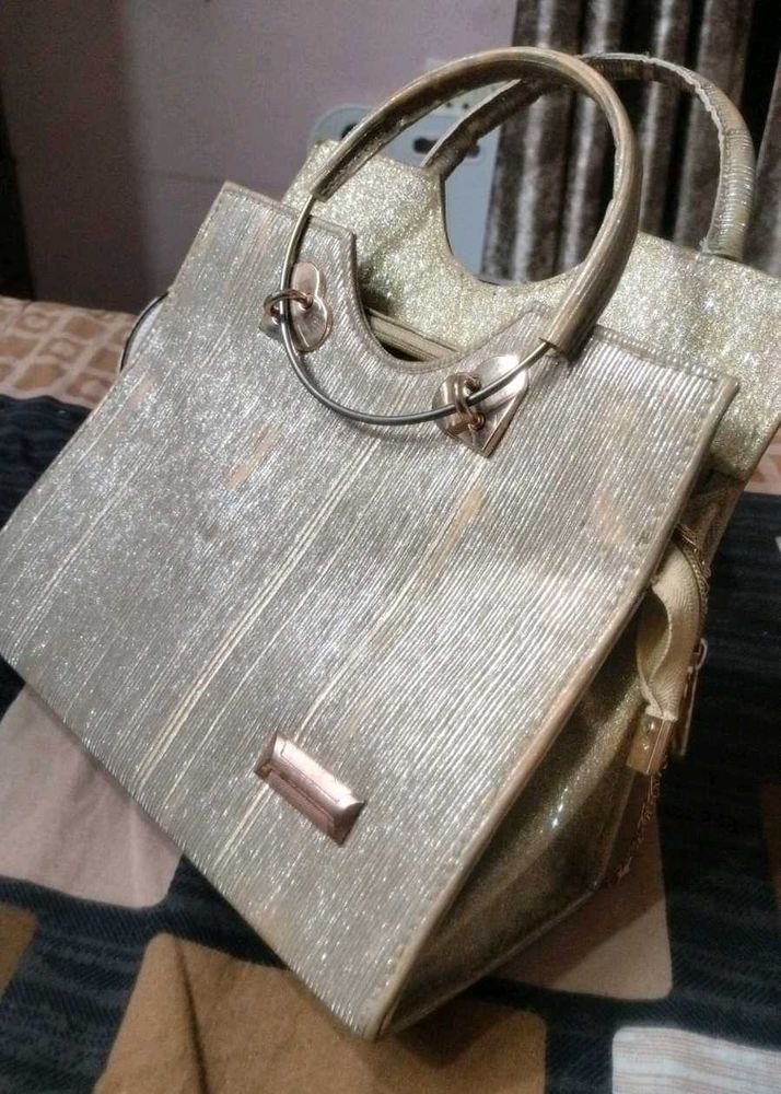 Elegant Gold Glitter Handbag