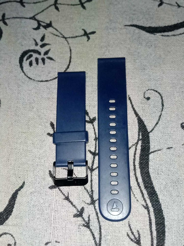 👉 Boat Smartwatch Silicone Strap (Blue) – Durable
