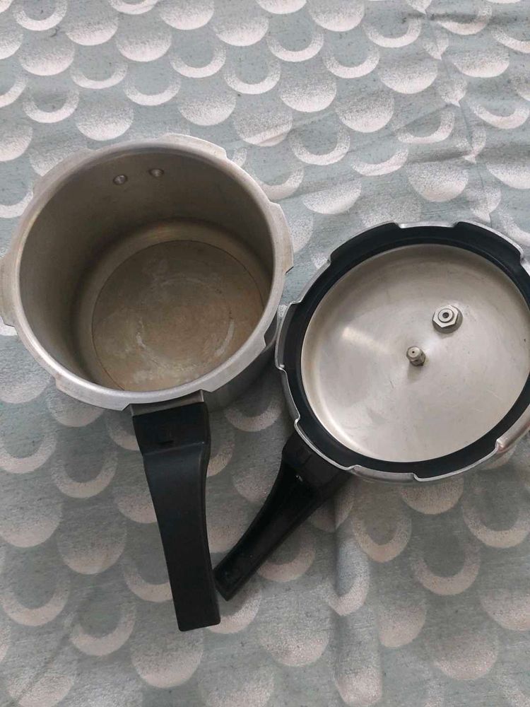 Used Pressure Cooker 5 Ltr.