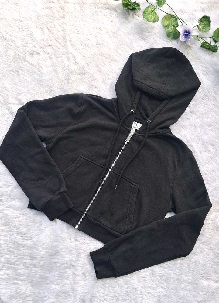 H&amp;M Cropped Hoodie