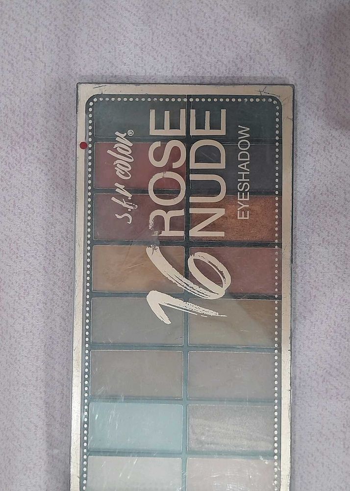 Versatile 16-Color Eyeshadow Palette