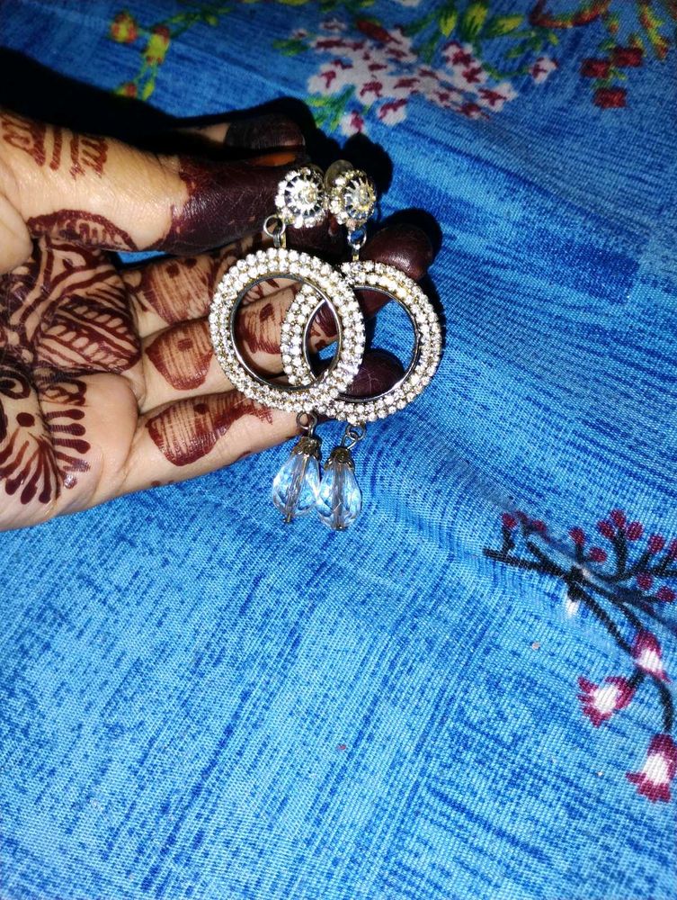 Sparkling Circle Earrings