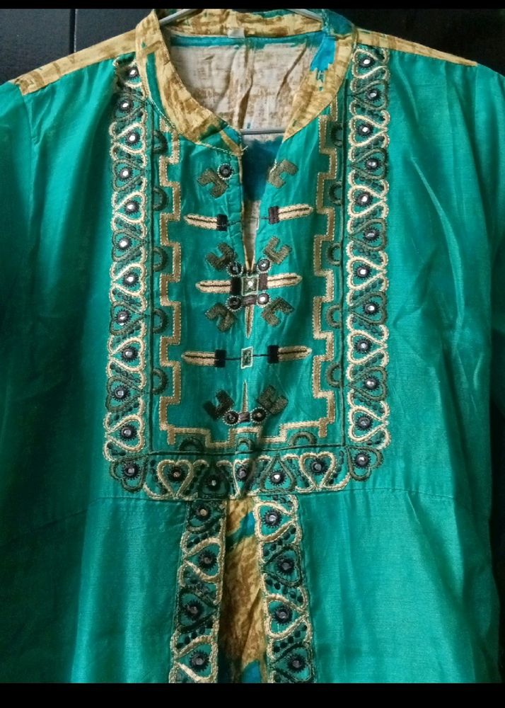 🔥🔥Ladies Long Kurti🔥🔥