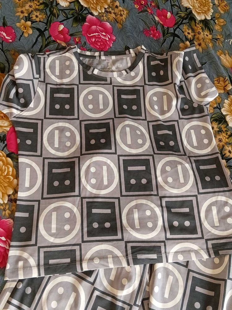 Comfy Pajama Set Smilie Coord Travel Se