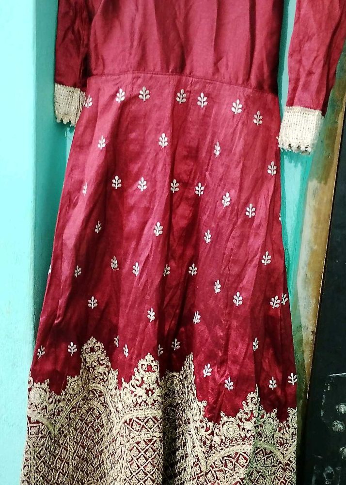 Ethnic gown