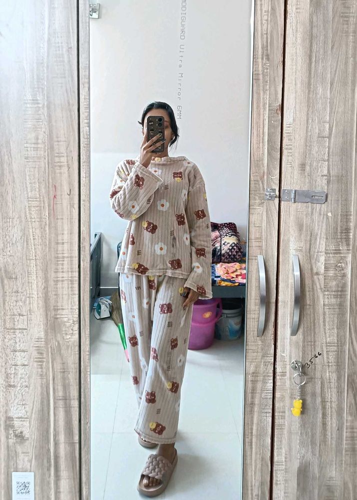Cute Bear Print Night Suit