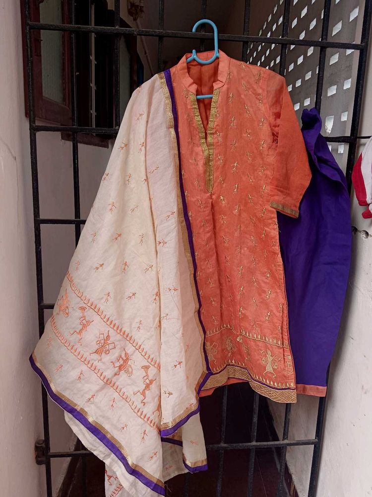 Elegant Ethnic Kurta Set
