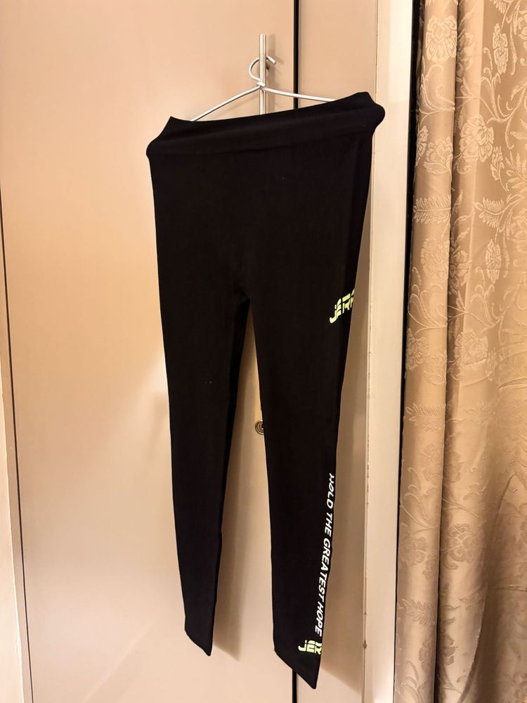 Stylish Black Leggings