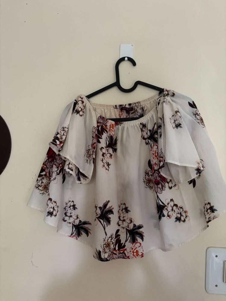 Floral Off-Shoulder Top