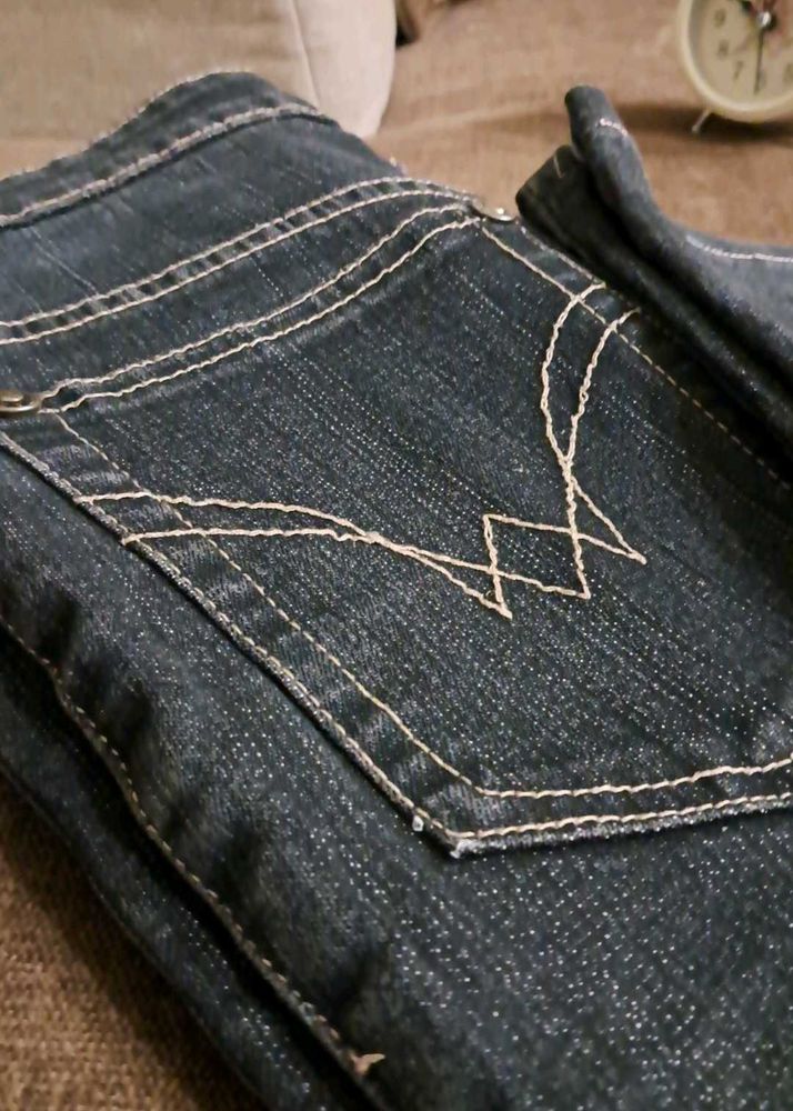 Embroidered Pocket Denim Jeans