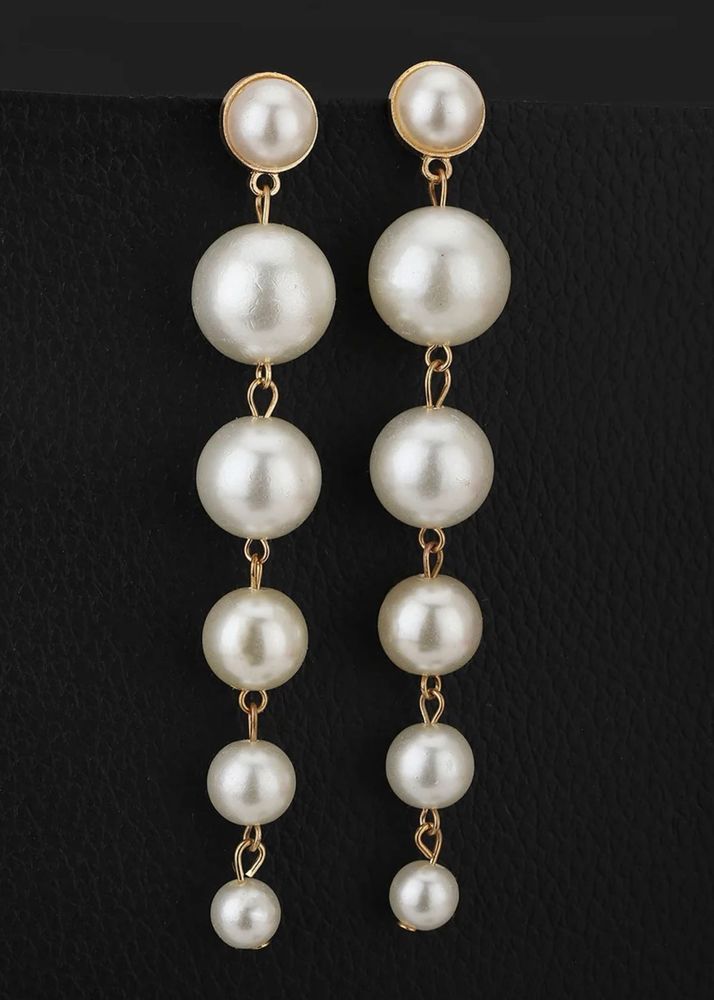 Elegant Pearl Drop Earrings
