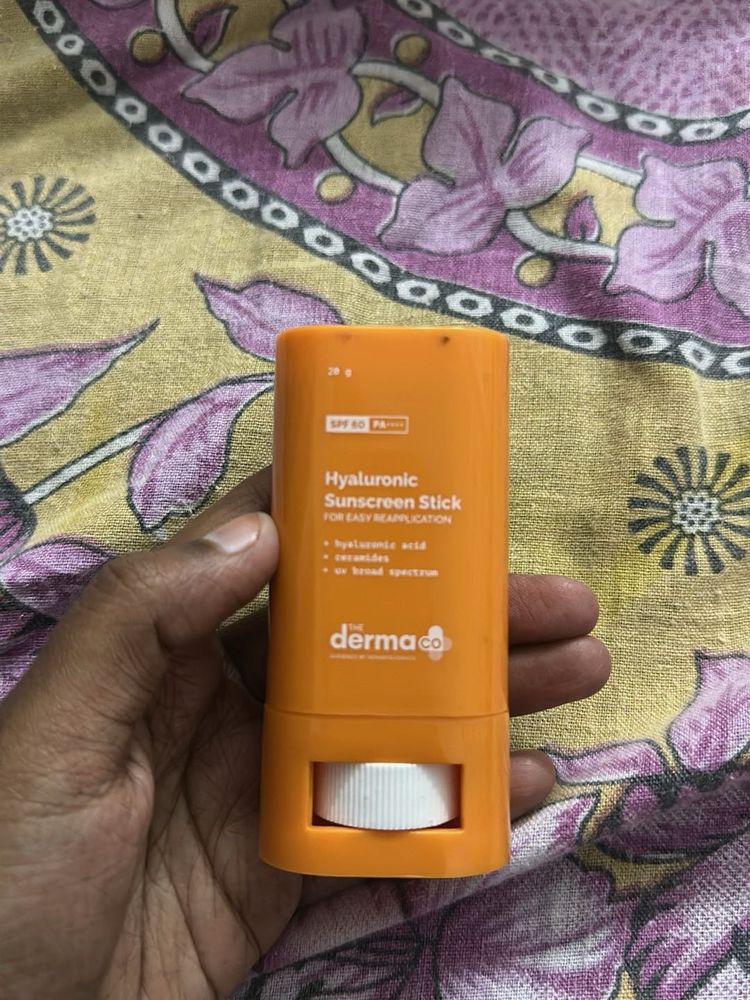 Derma Co Sunscreen Stick
