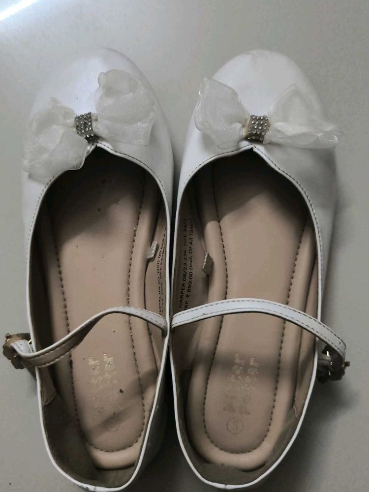 White Girls Kids Ballet