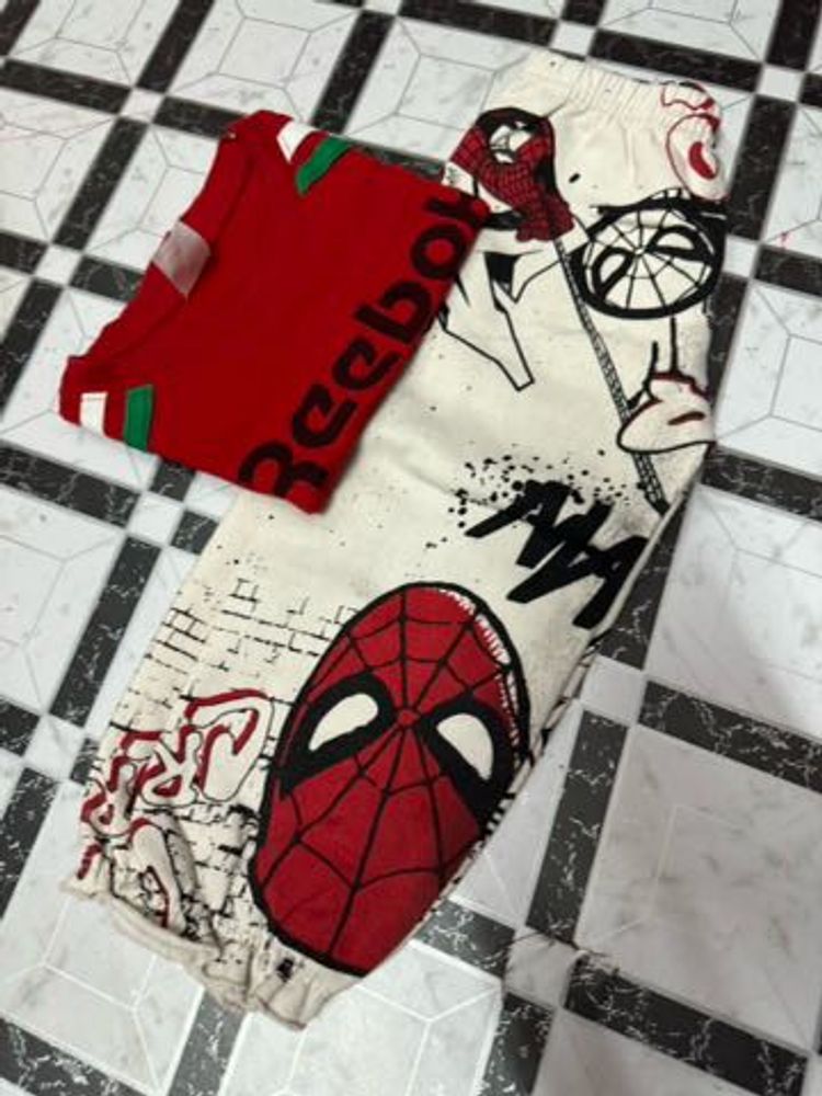 Spiderman Outfit