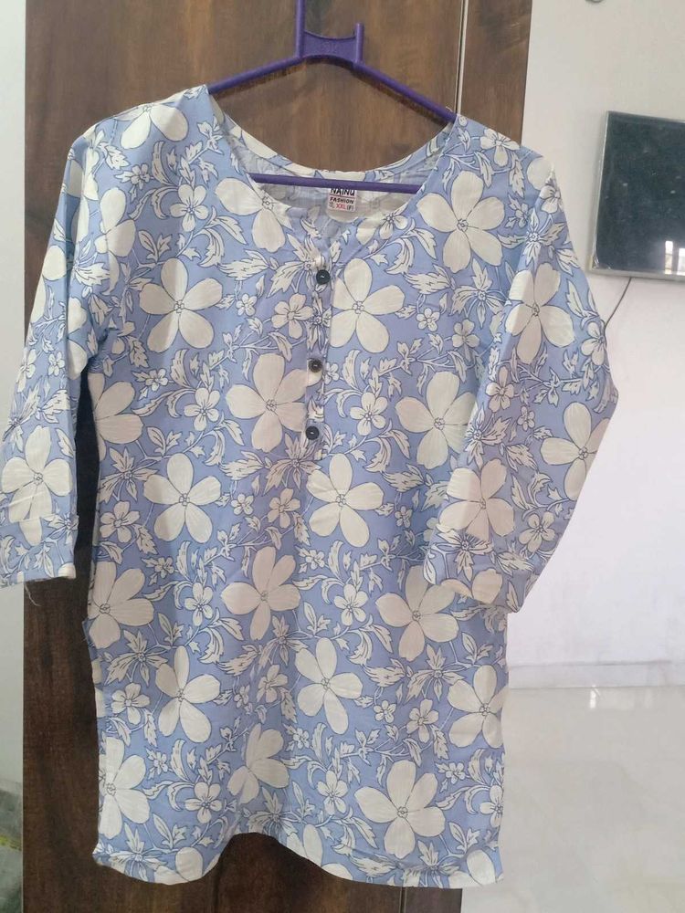 A New XXL Printed Short Kurti