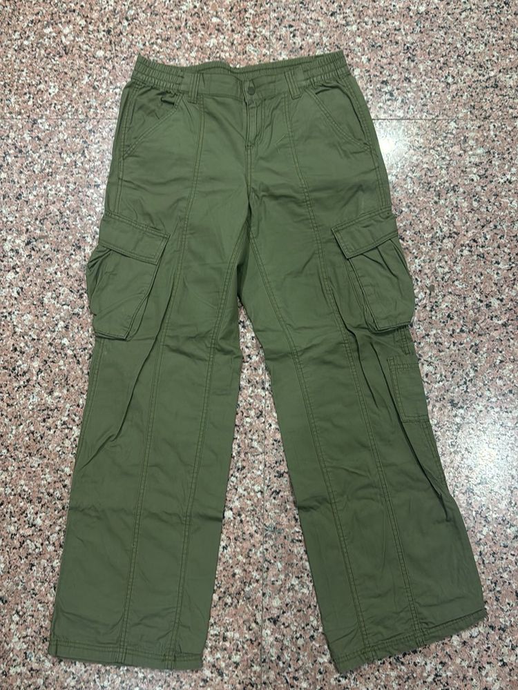 Green Cargo Pants