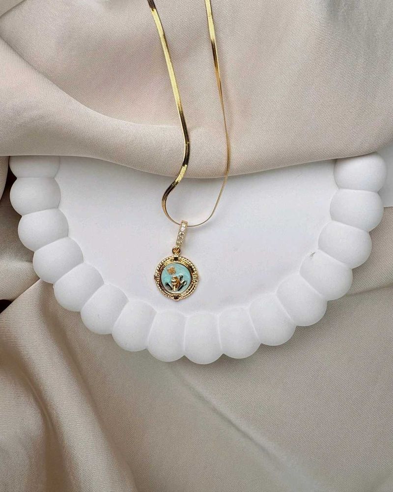 Vintage Tulip Necklace