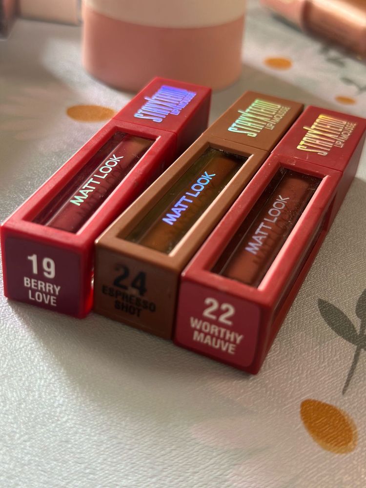 Staytrem Lip Mousse Set Never Used