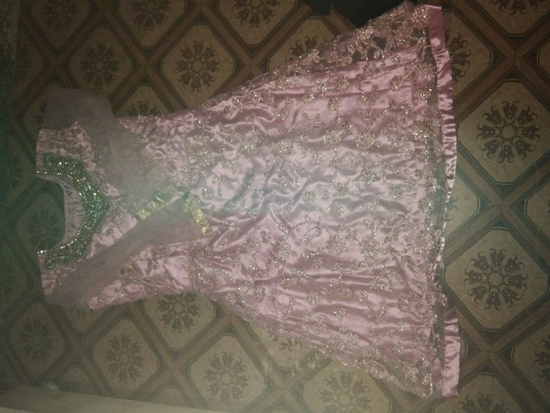 Frock Dubatta Ke Sath No Bottom