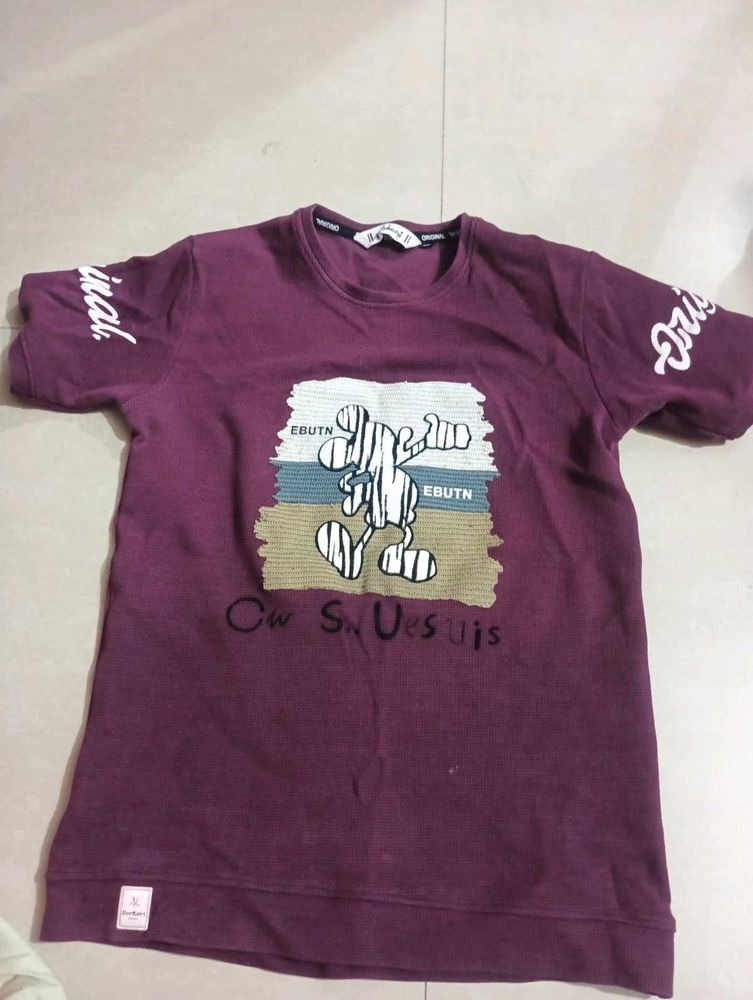 Graphic Print T-shirt