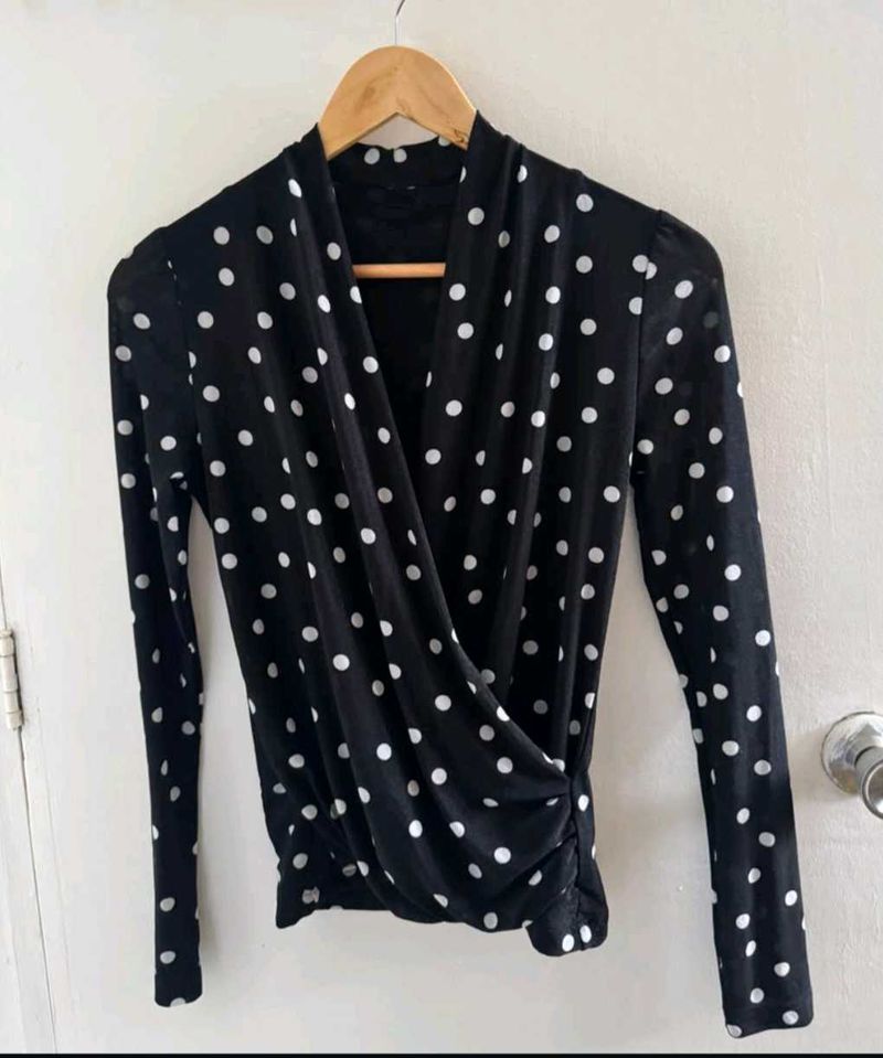 Polka Dot  Top 🖤