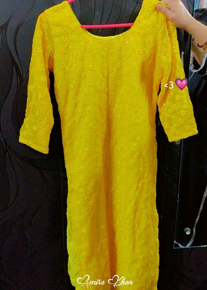Very Beautiful Yellow Colour Kurti