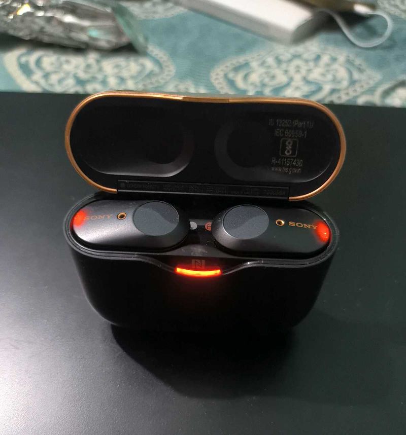 Sony WF-1000XM3 ANC Earbuds Worth ₹15000