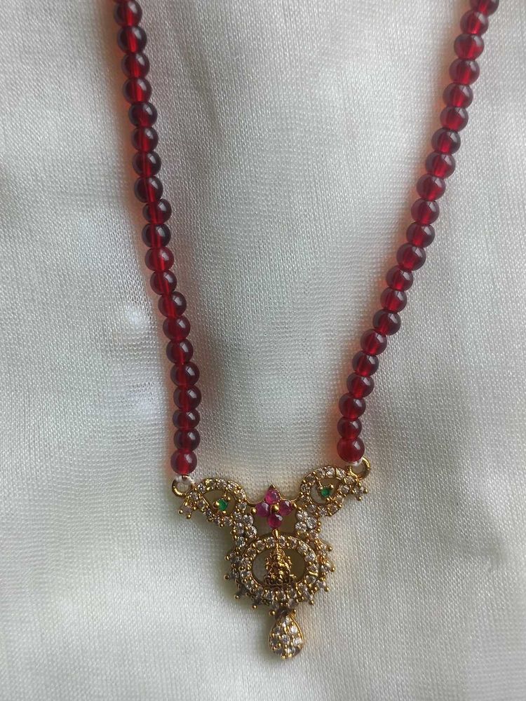 Maroon Beads Chain