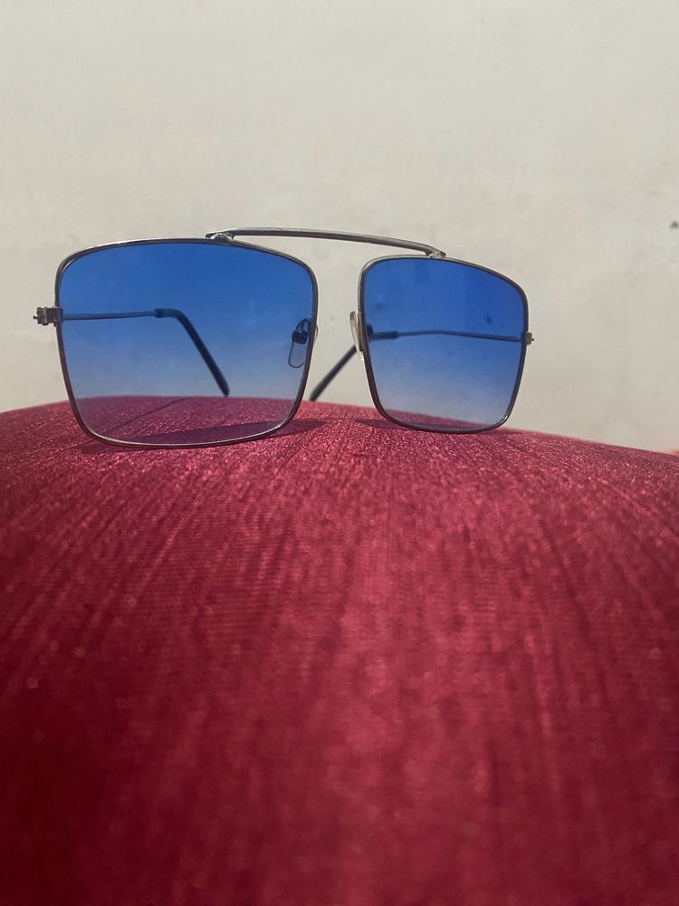 Blue sunglasses new stylish