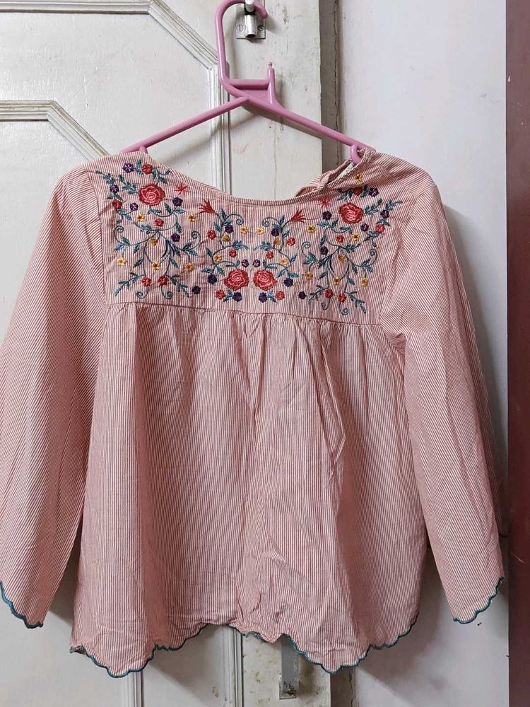 Women Beautiful Fit And Flared Top