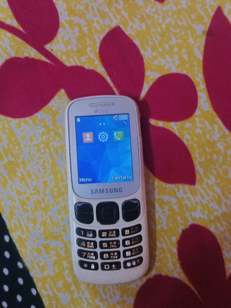 Samsung Keypad Mobile Full Working Condition