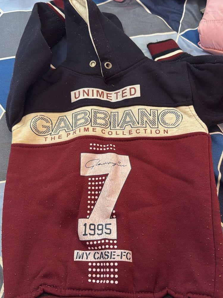 Graphic Print Pullover Hoodie