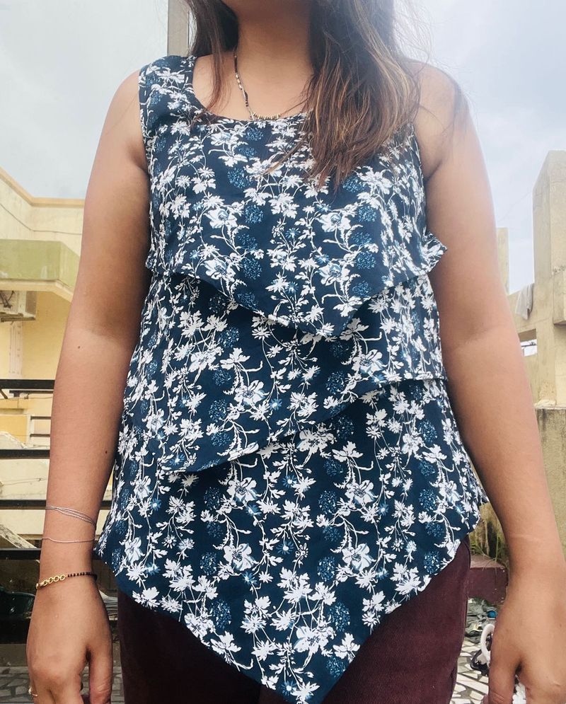 Floral Sleeveless Top