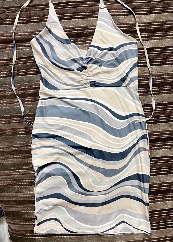 URBANIC Swirl Print Backless Dress