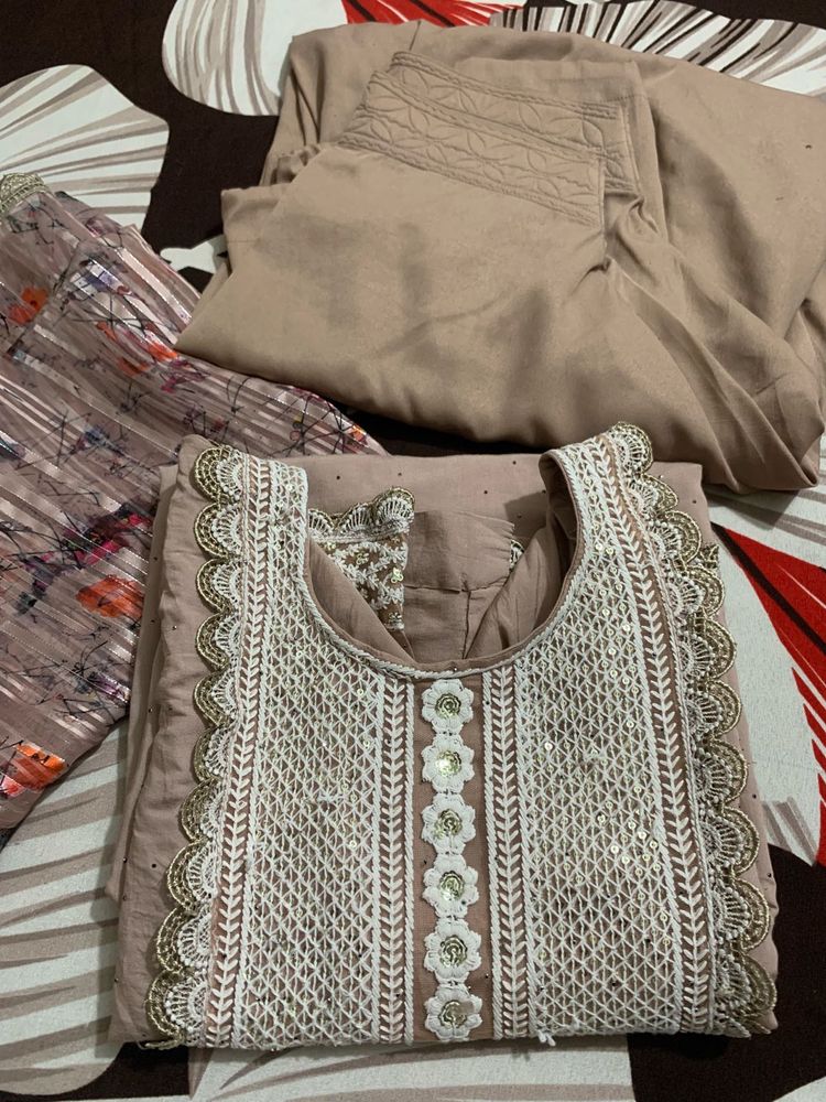 Partywear Suit With Big Adjustable Ring Free