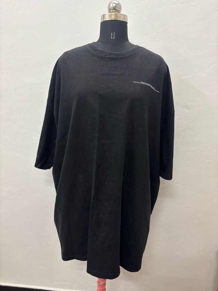 Black Oversized T-Shirt