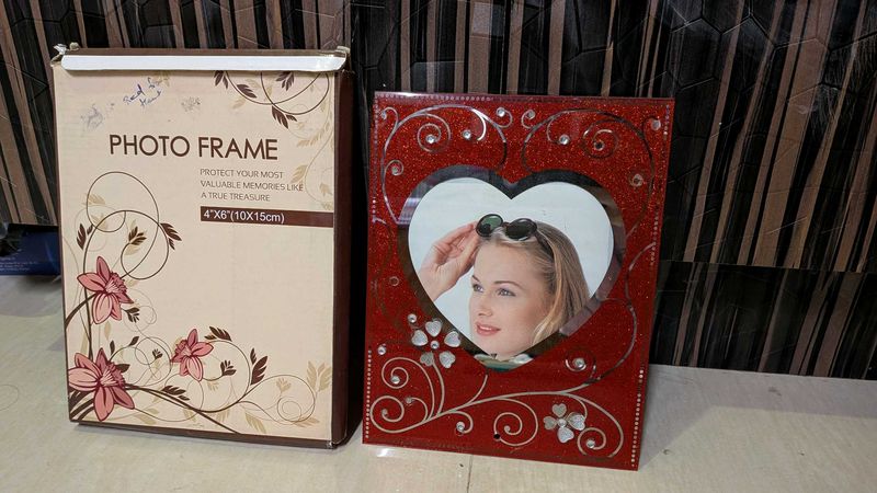 Red Heart Photo Frame