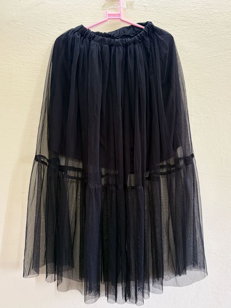 Black Midi Tulle Skirt