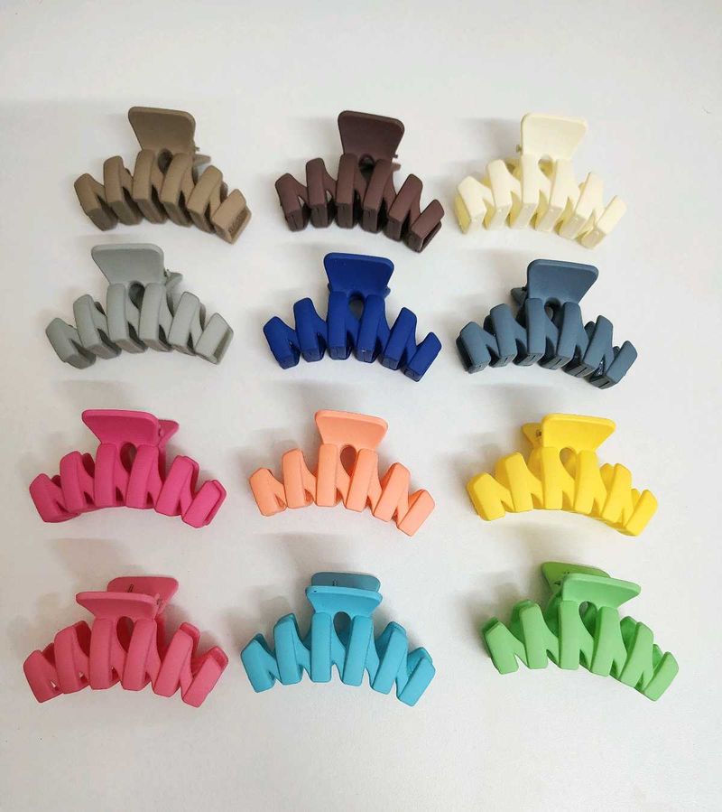 Set Of 12 Colorful Matt Hair Claws