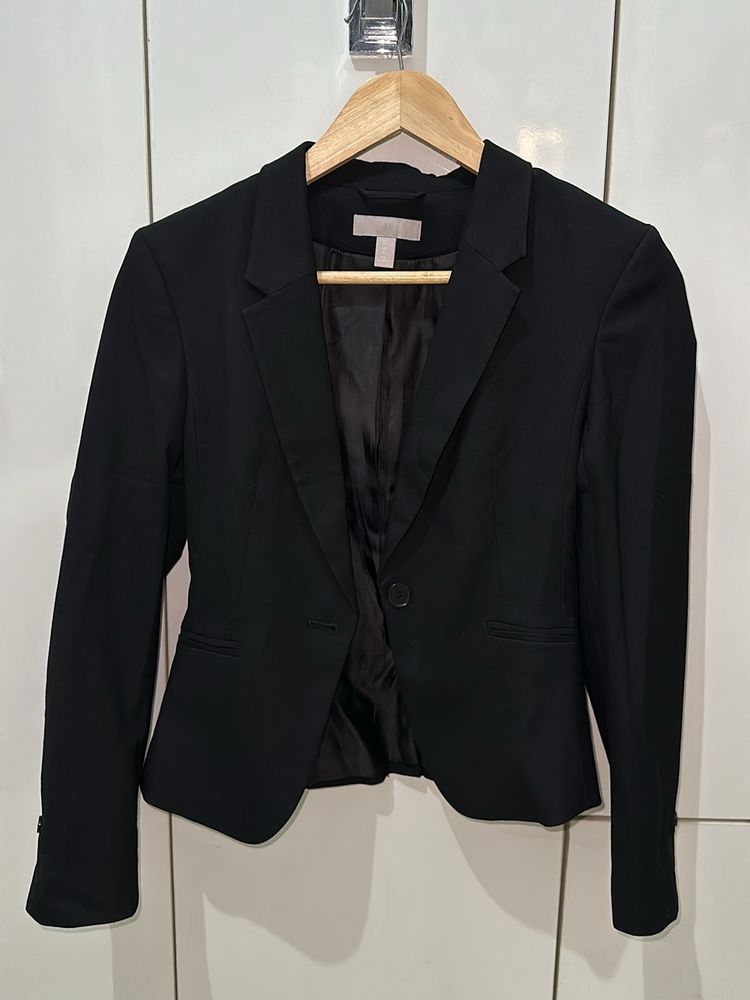 H&amp;M Short Coat