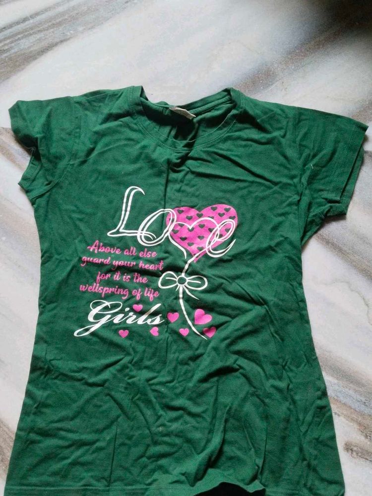 Cute Green Graphic Girls T-Shirt