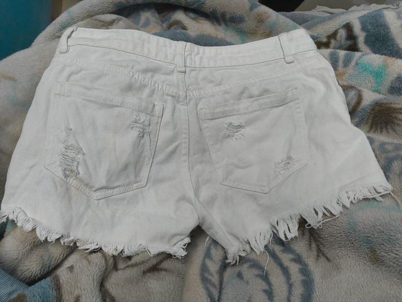 shorts for both men and women