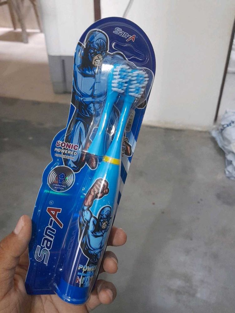 San-A Kids Electri Toothbrush