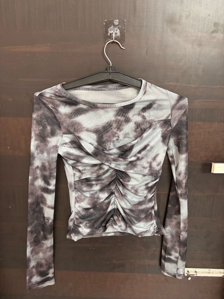 Tie-dye Long Sleeve Top