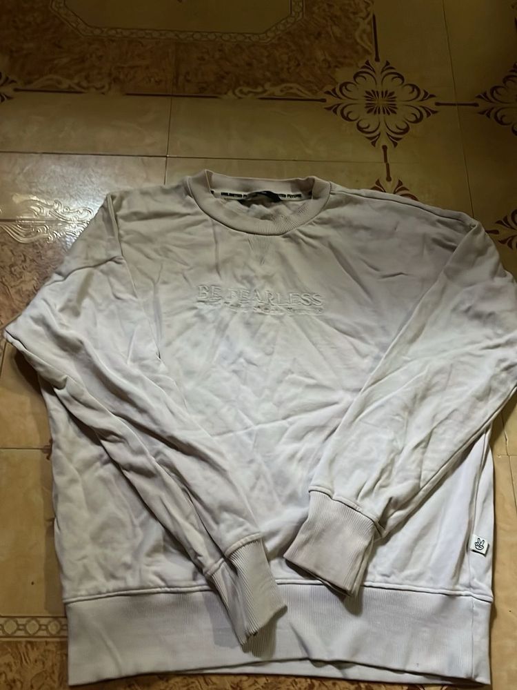 Stylish Pullover Sweatshirt