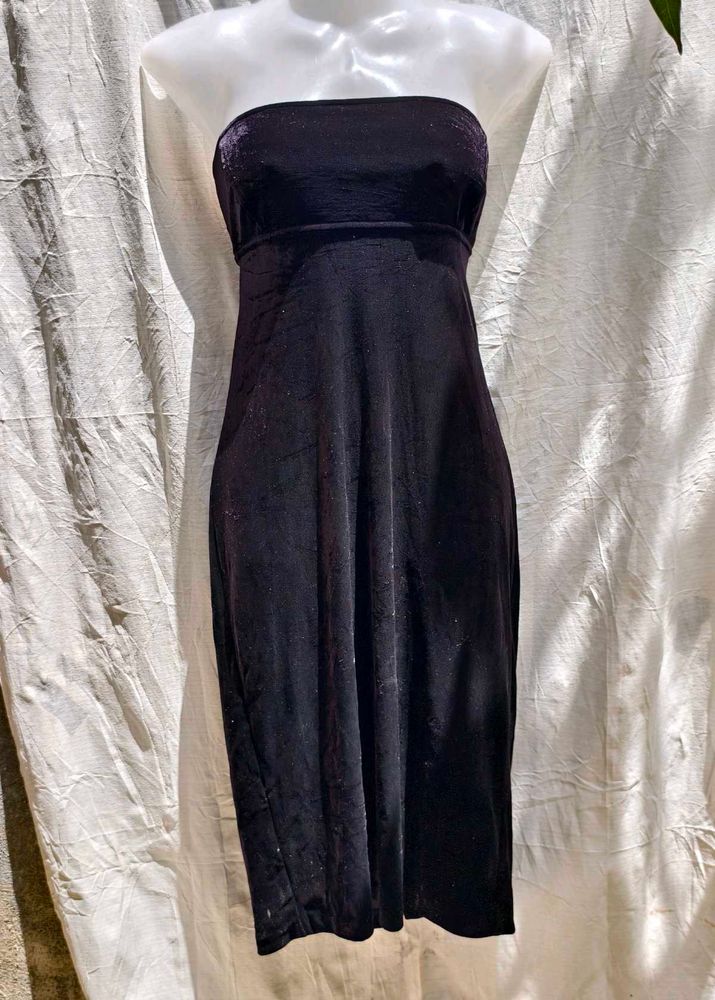 12.30.4 SEXY VELVET BODYCON